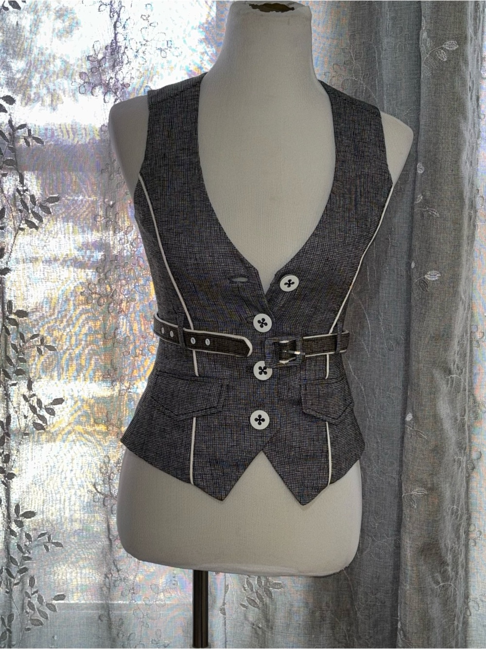 bebe Charcoal Gray Tailored Vest with White Piping and Belt Detail